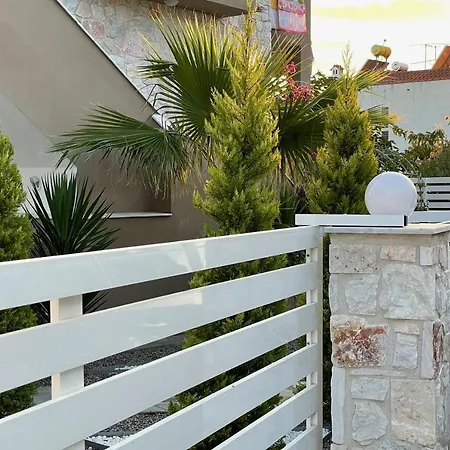 Apartment Royals 2 Nikiti (Sithonia)